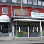 Hotel Rhein 2*