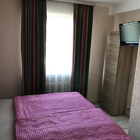 Rhein Hotel 2*